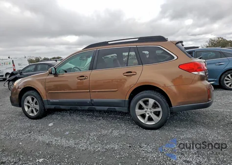 2013 Subaru Outback 2.5I Limited z USA, uszkodzony, nr VIN 4S4BRBJC1D3262354